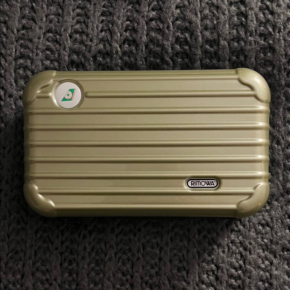 RIMOWA Toiletry Bag Minaudière